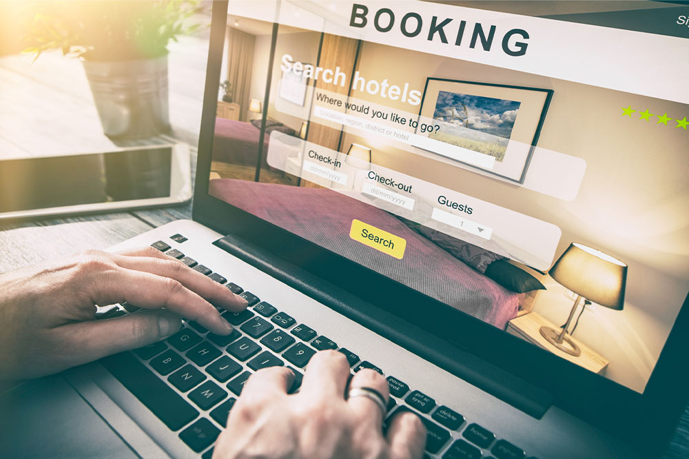 8 Mistakes to Avoid While Booking a Hotel