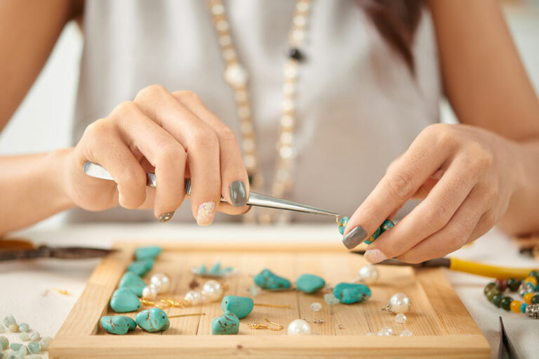 8 mistakes that can ruin one&#8217;s jewelry